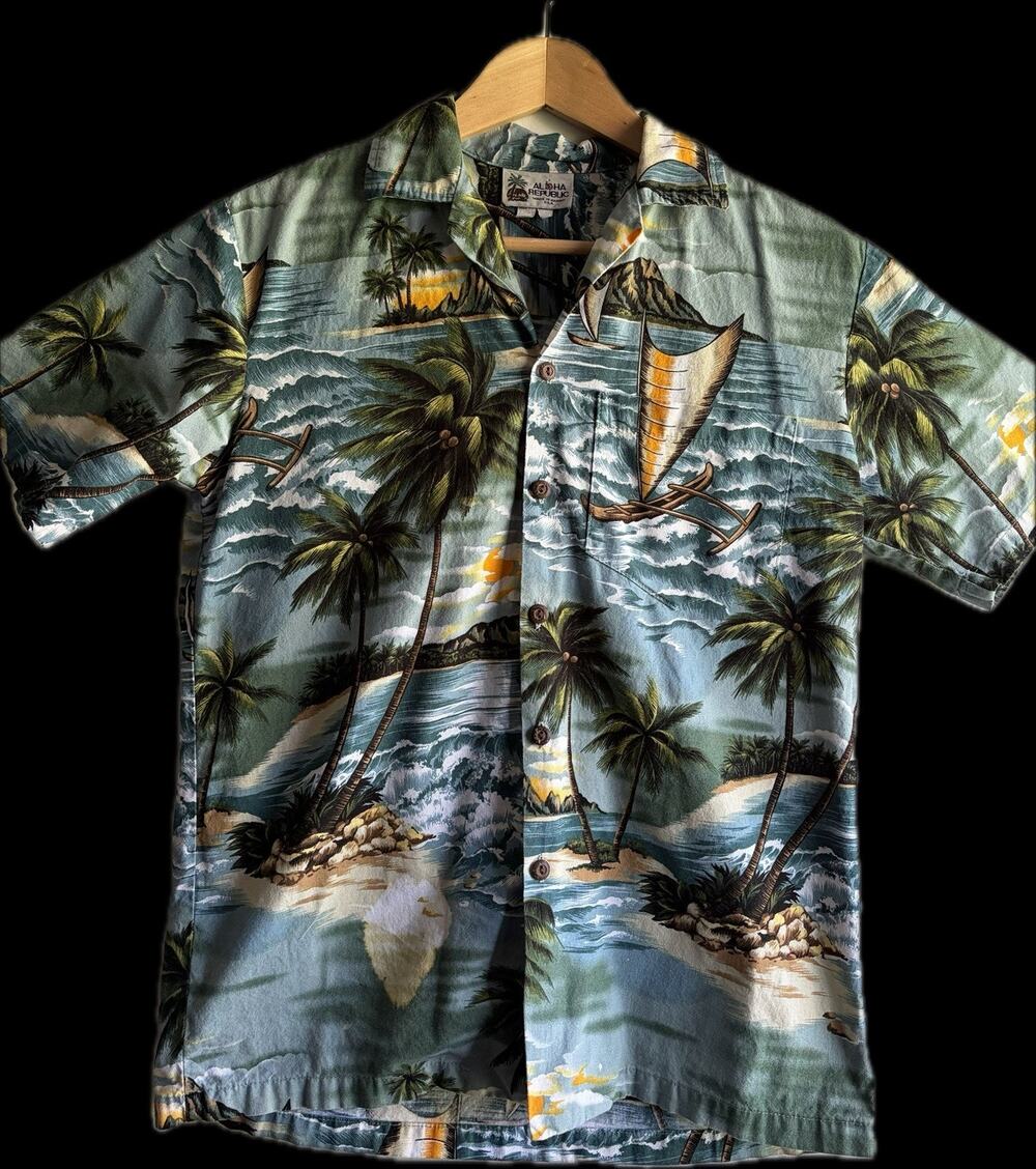 Aloha Republic Hawaiian Shirt Mens Small S Blue Scenic Outrigger Canoe Hawaii